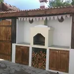 Hillside Вилла *