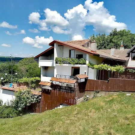 Hillside Pushevo